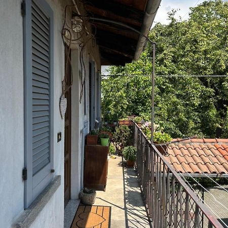 Gabbinoholidayhome Appartamento In Suggestiva Corte Como Exteriér fotografie