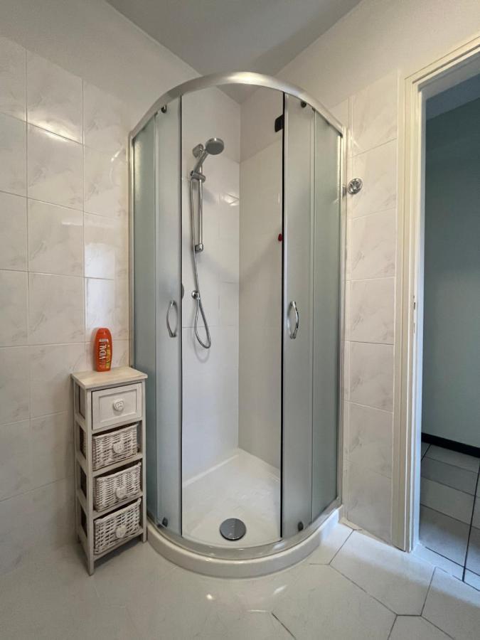 Gabbinoholidayhome Appartamento In Suggestiva Corte Como Exteriér fotografie