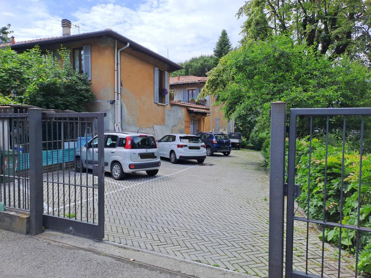 Gabbinoholidayhome Appartamento In Suggestiva Corte Como Exteriér fotografie